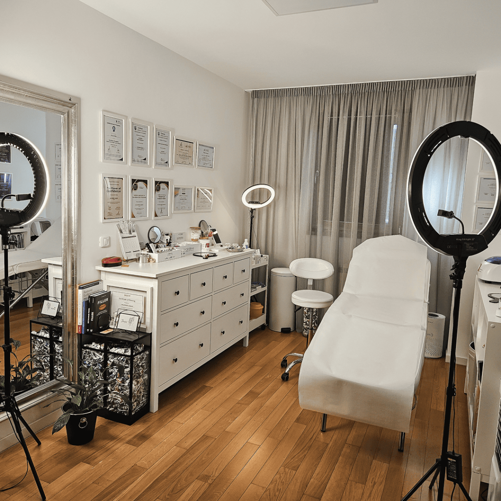A Med - Fotografija Galerija