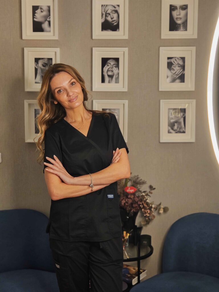 Dr. Ana Đinđić Leburić - A Med Doktorka Ana Đinđić Leburić - A Med Beograd Estetska i Antiage Medicina